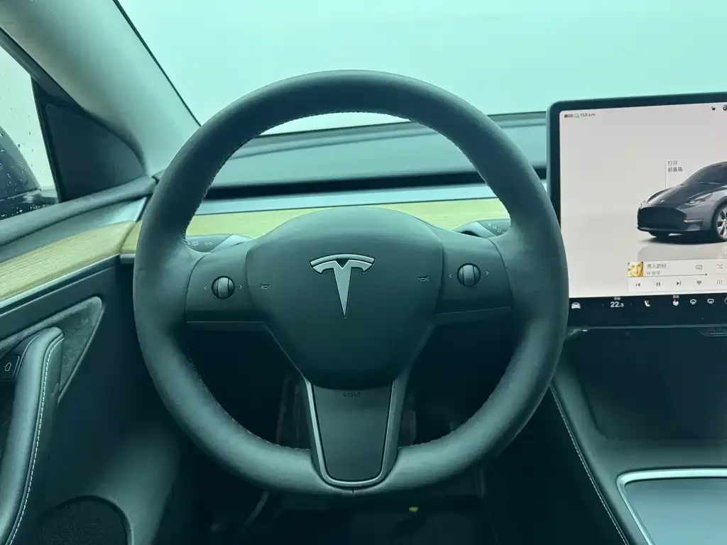 Tesla Model Y 2023 из CN, фото 2