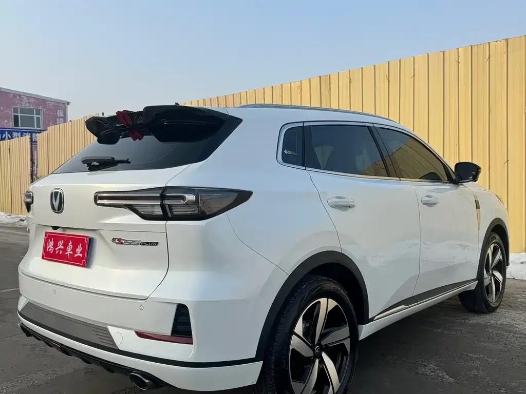 Changan CS55PLUS — фото 2