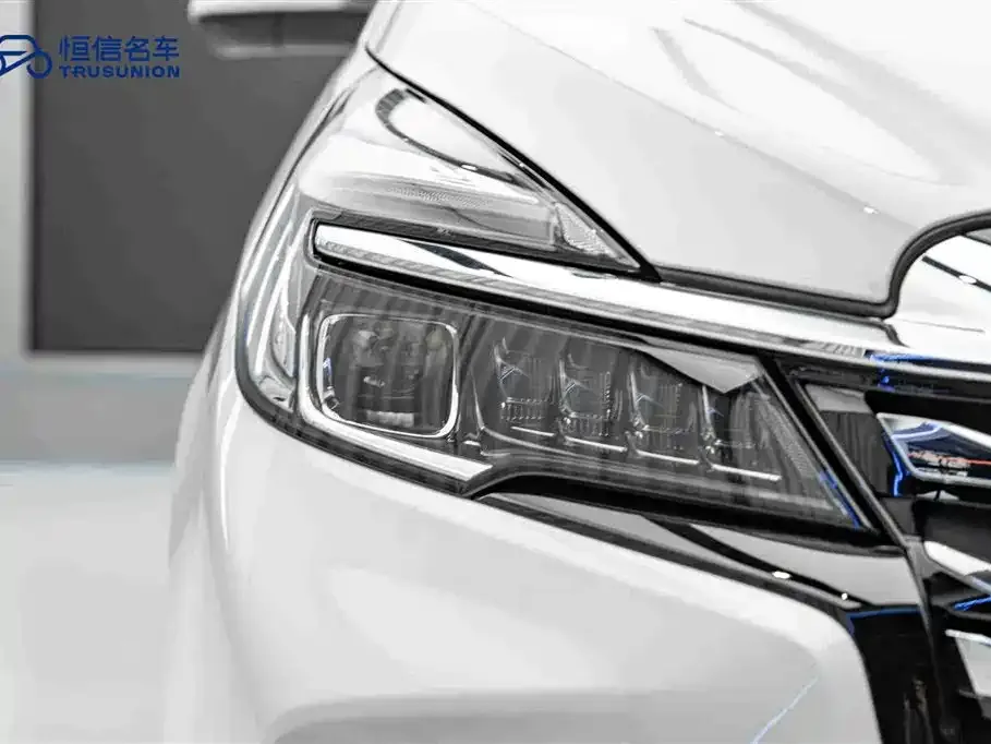 Buick GL8 2023 из CN, фото 7