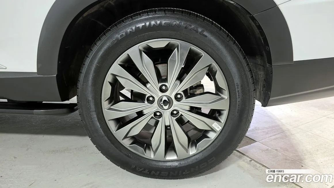 KG Mobility (Ssangyong) Rexton — фото 4