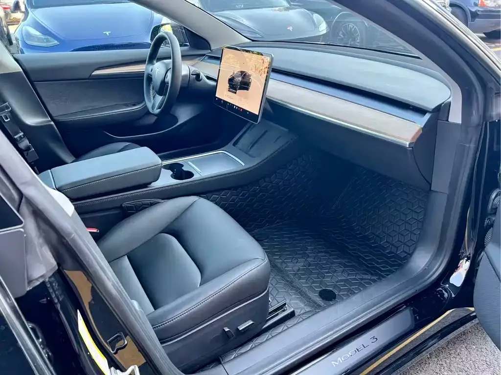 Tesla Model 3 2023 из CN, фото 6