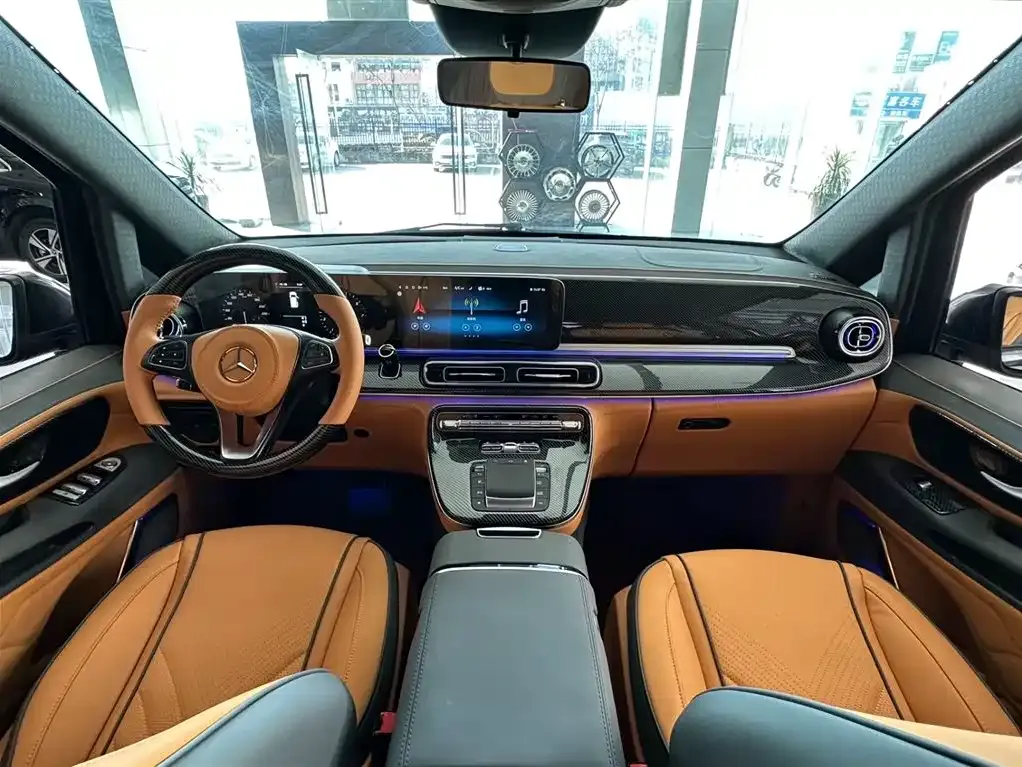 Mercedes-Benz Vito 2023 из CN, фото 9