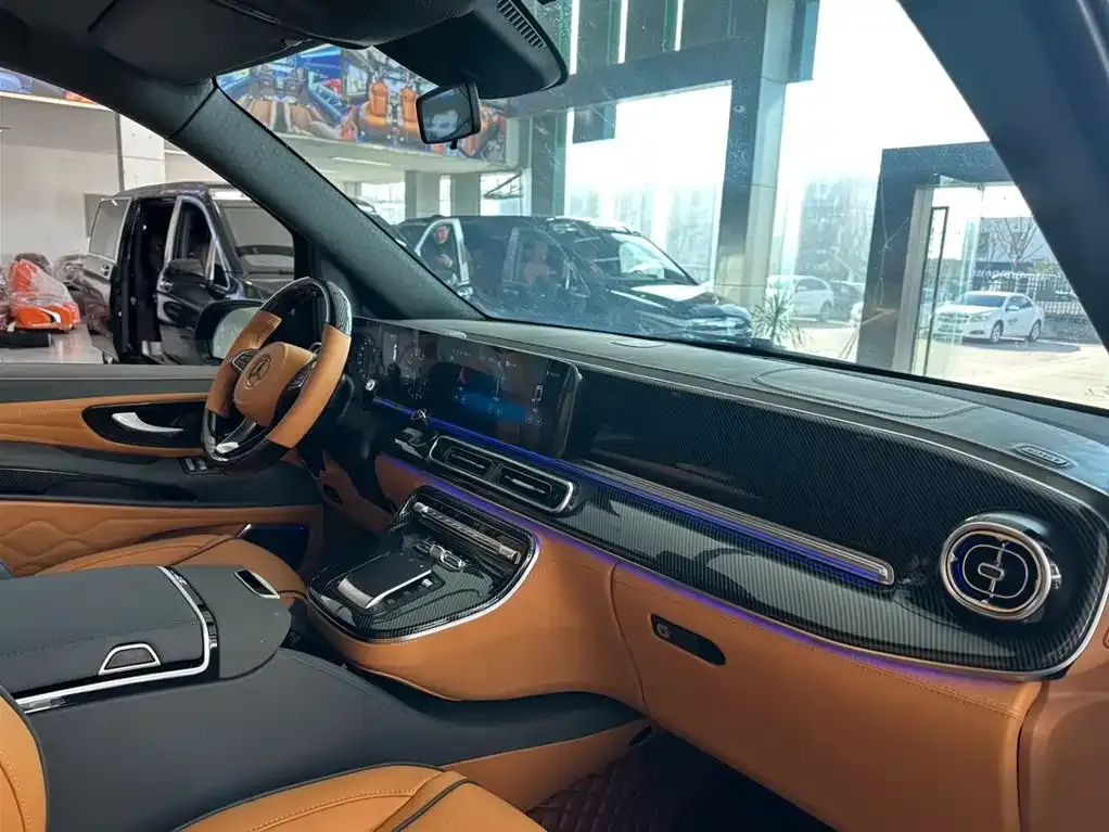 Mercedes-Benz Vito 2023 из CN, фото 8
