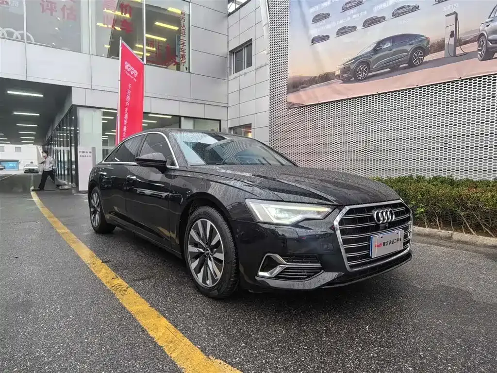 Audi A6L — фото 7