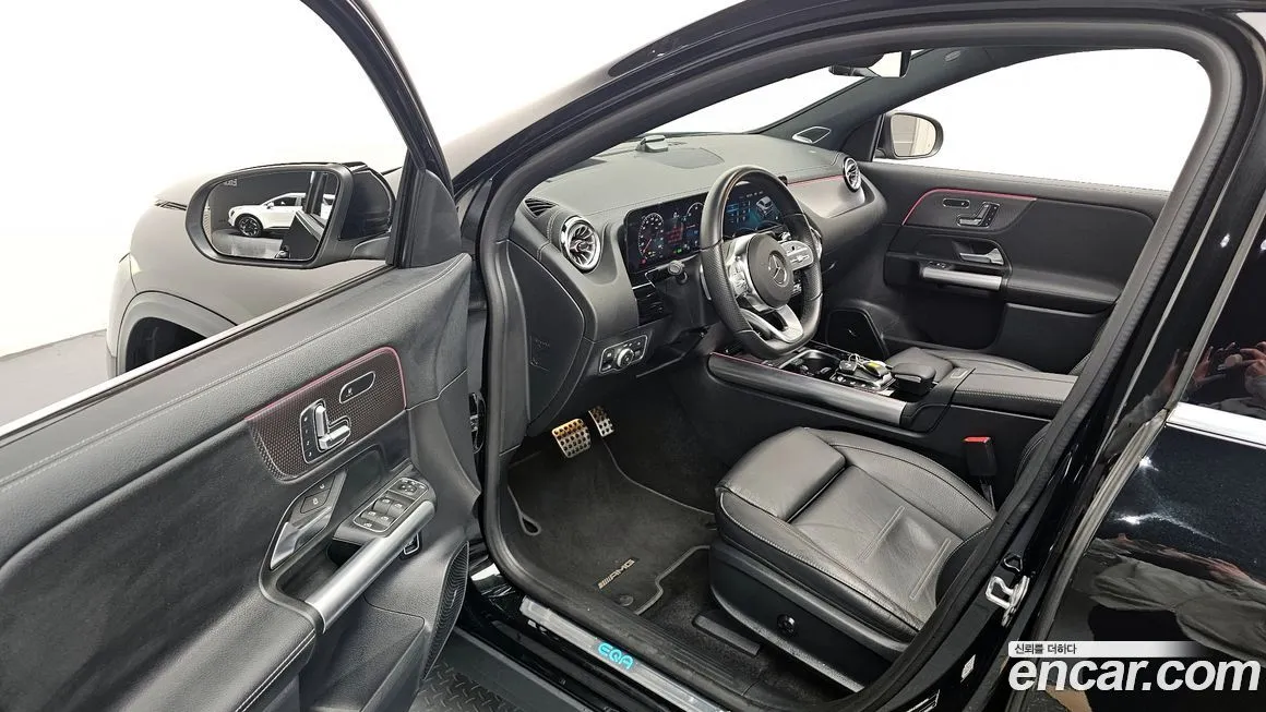 Mercedes-Benz EQA — фото 10
