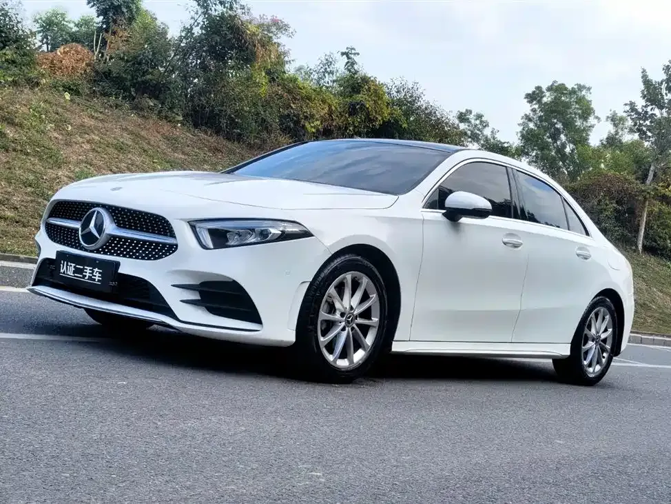 Mercedes-Benz A-Class — фото 1