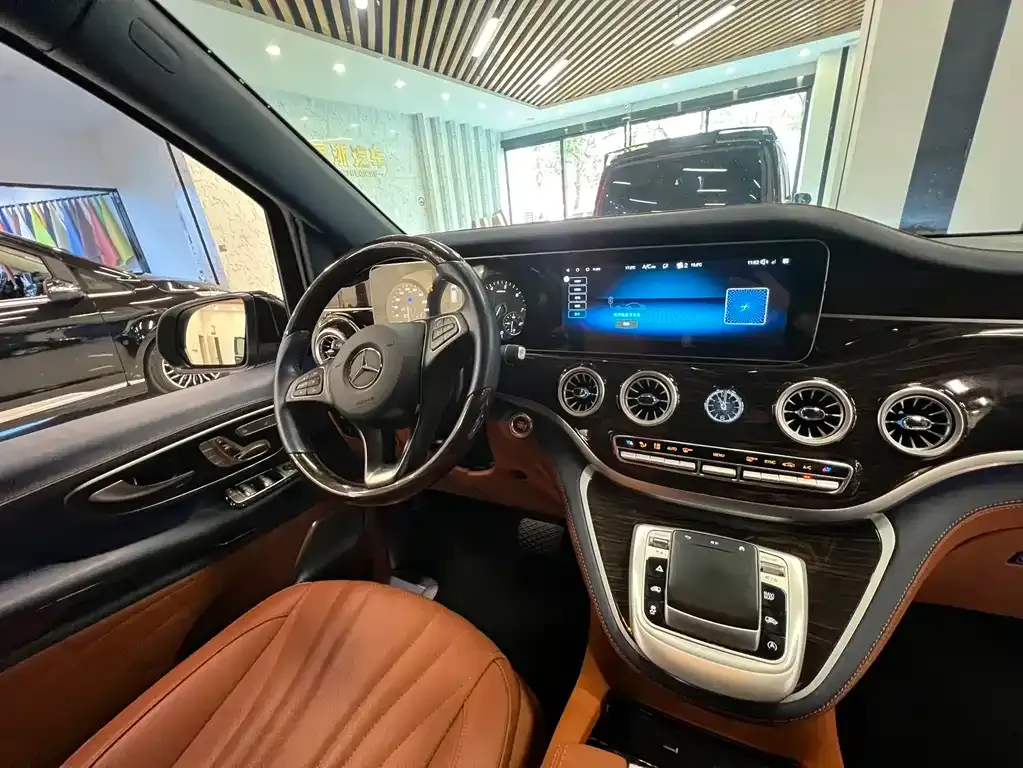Mercedes-Benz Vito — фото 6