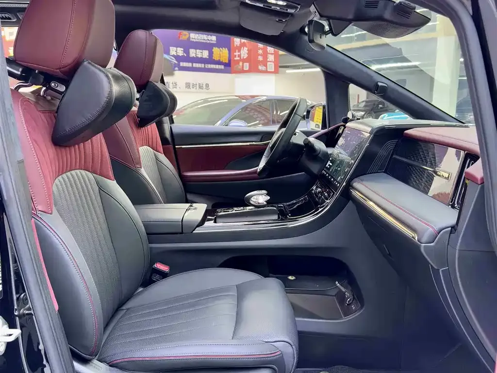 GAC Motor Trumpchi M8 2023 из CN, фото 2
