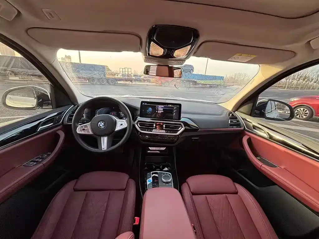 BMW iX3 2024 из CN, фото 6