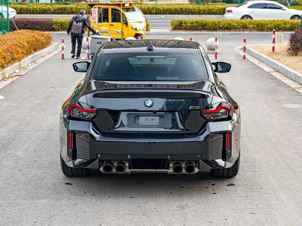 BMW M2 2025 из CN, фото 2
