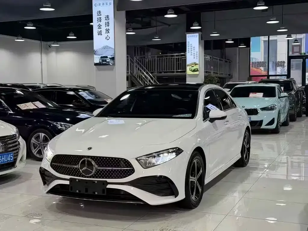 Mercedes-Benz A-Class 2024 из CN, фото 5