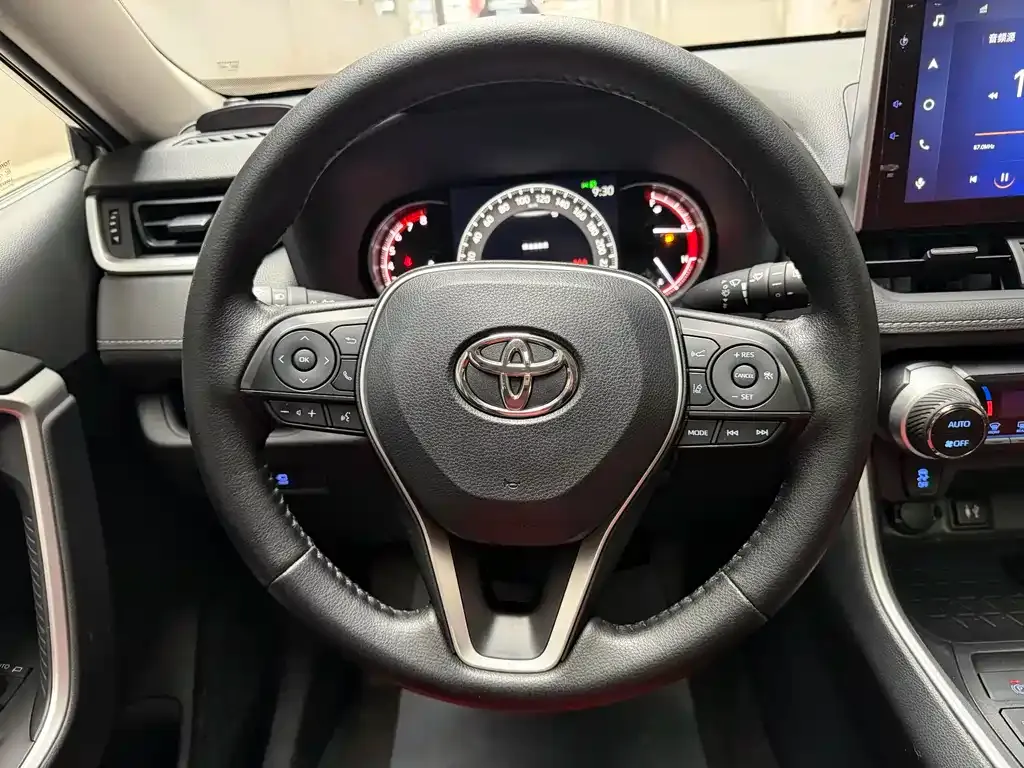 Toyota RAV4 2022 из CN, фото 9