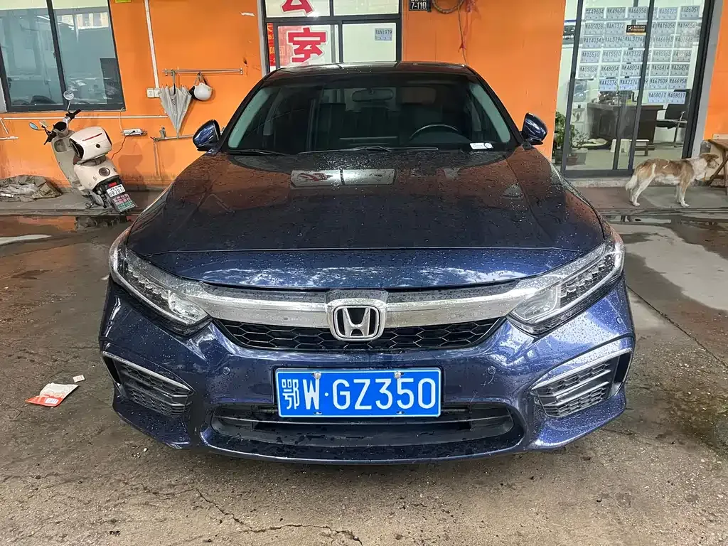 Honda Inspire — фото 9