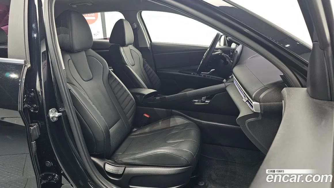 Hyundai AVANTE — фото 9