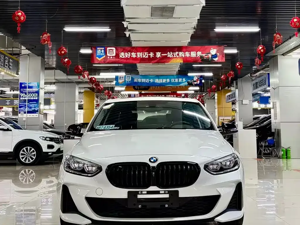 BMW 1 Series 2022 из CN, фото 3