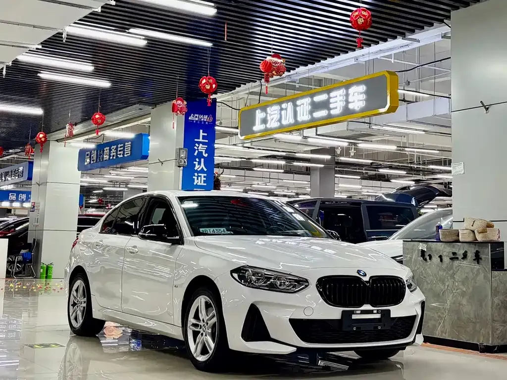 BMW 1 Series 2022 из CN, фото 2