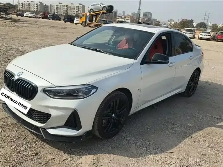 BMW 1 Series — фото 1