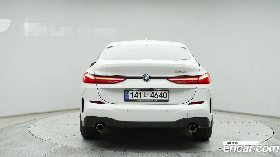 BMW 2-Series — фото 10