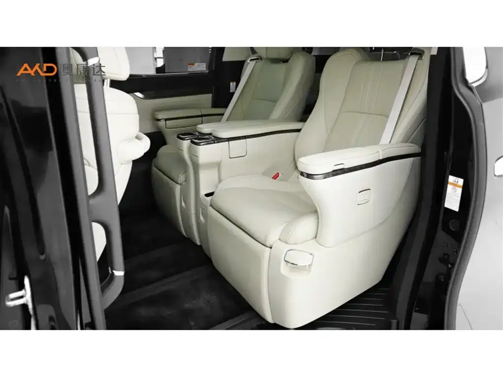 Toyota Vellfire 2022 из CN, фото 3