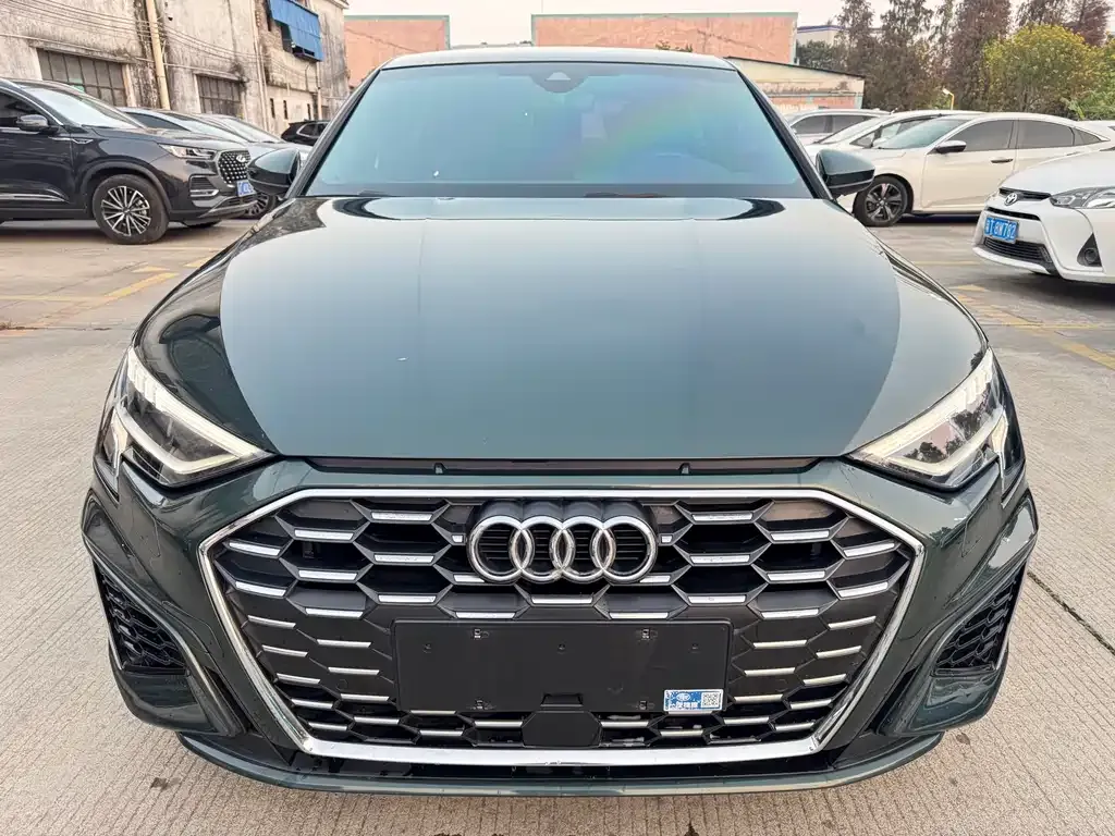 Audi A3 — фото 2