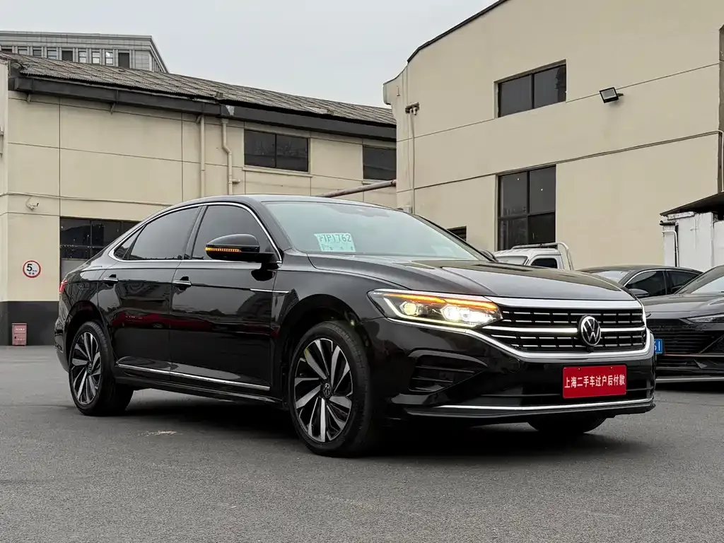 Volkswagen Passat 2021 из CN, фото 5