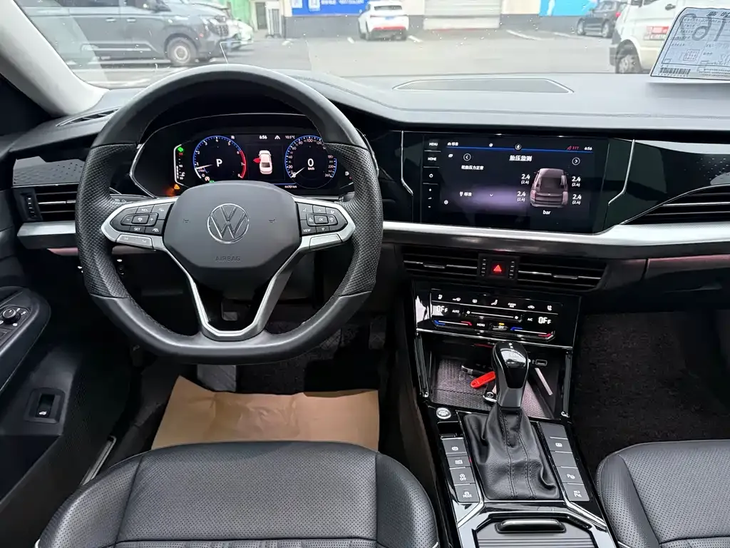 Volkswagen Passat 2021 из CN, фото 6