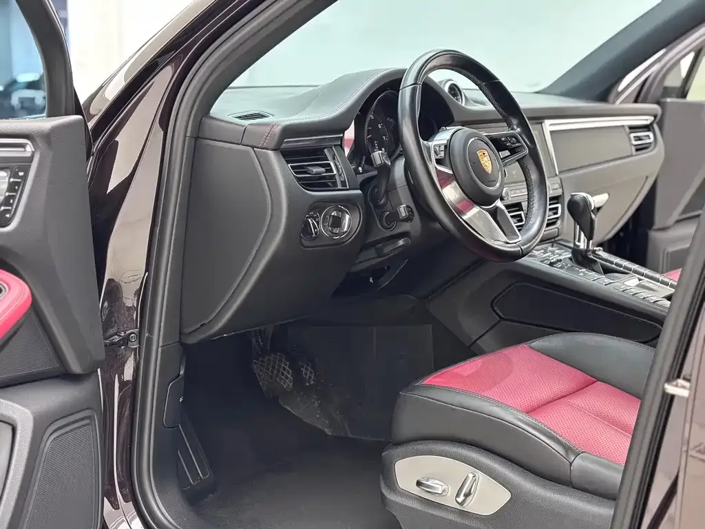 Porsche Macan 2022 из CN, фото 6