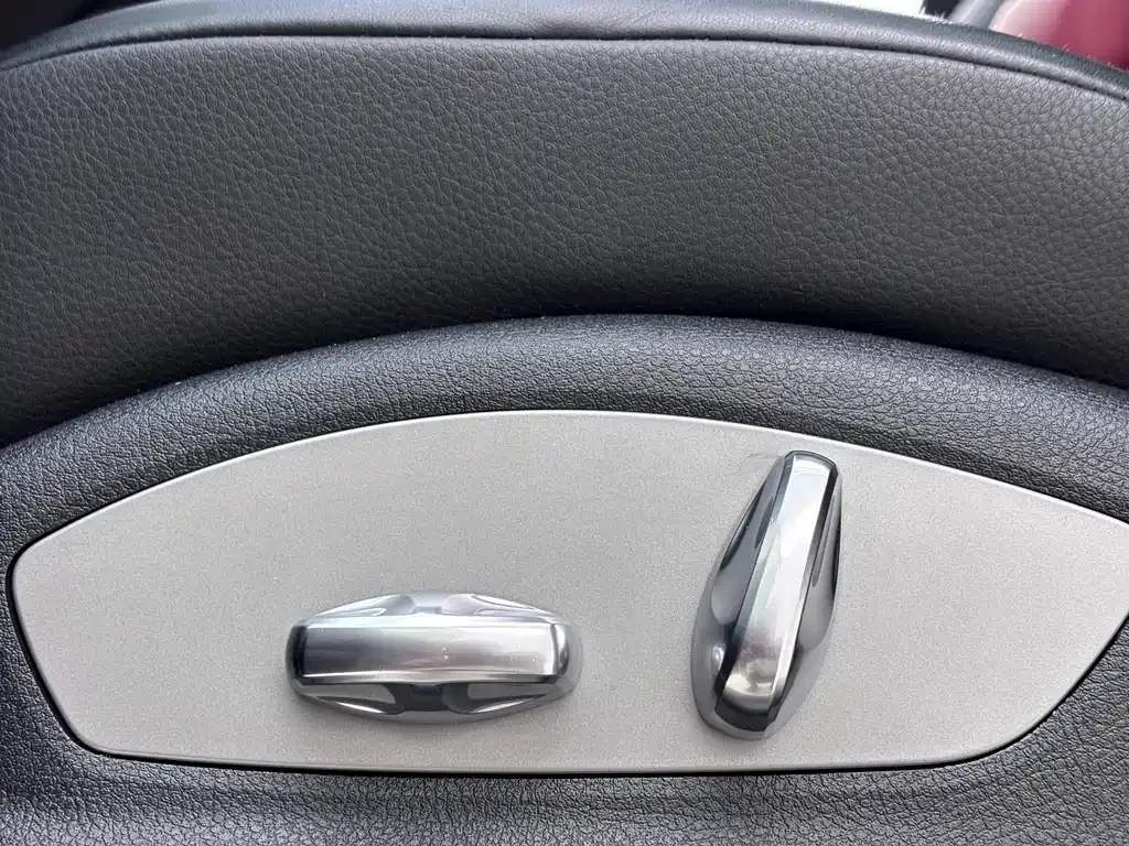 Porsche Macan 2022 из CN, фото 8