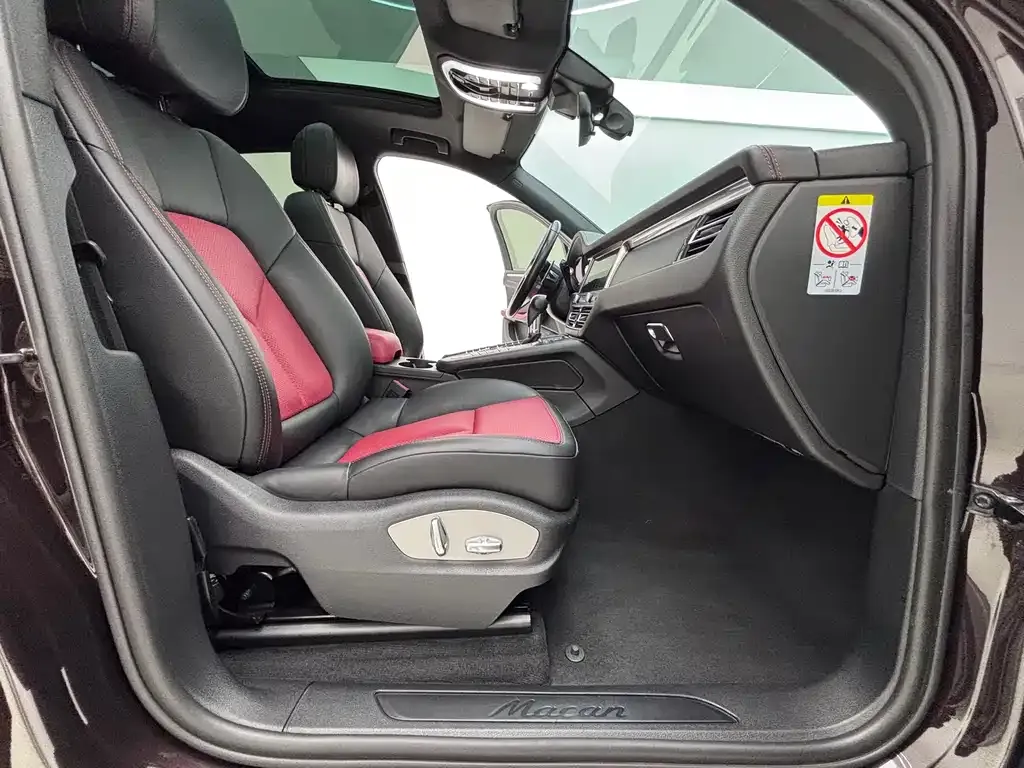 Porsche Macan 2022 из CN, фото 10