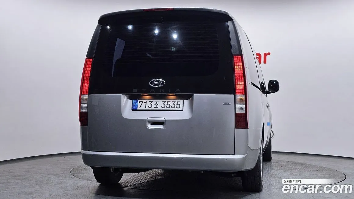 Hyundai Staria 2023 из KR, фото 4