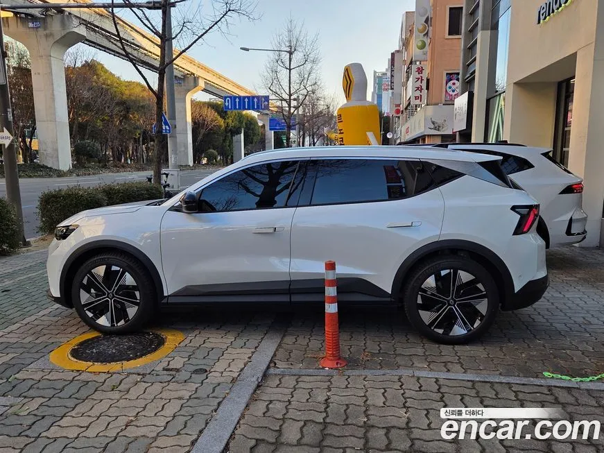 Renault Korea (Samsung) Scenic 2026 из KR, фото 5