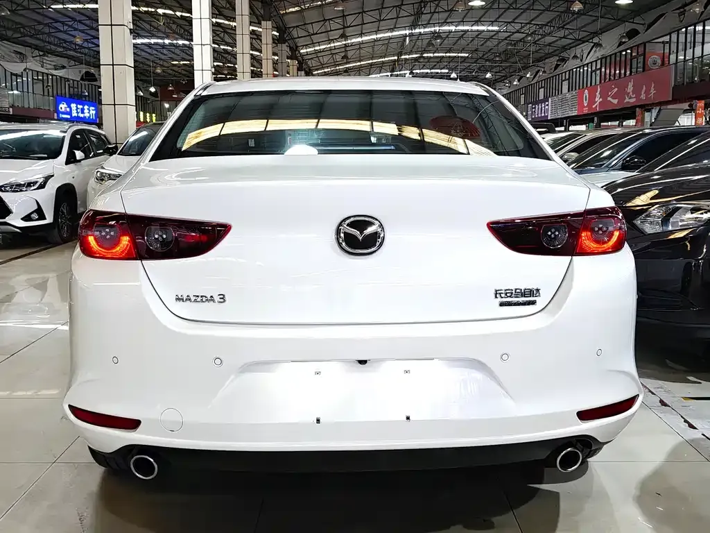 Mazda 3 Axela 2022 из CN, фото 6