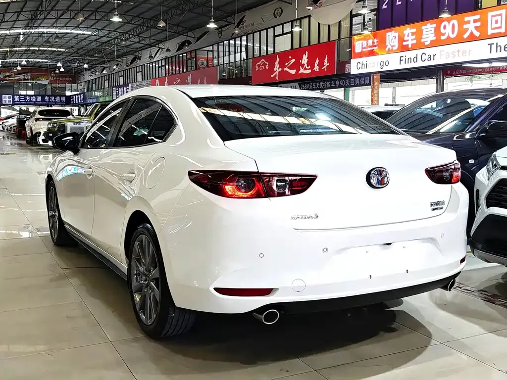 Mazda 3 Axela 2022 из CN, фото 9