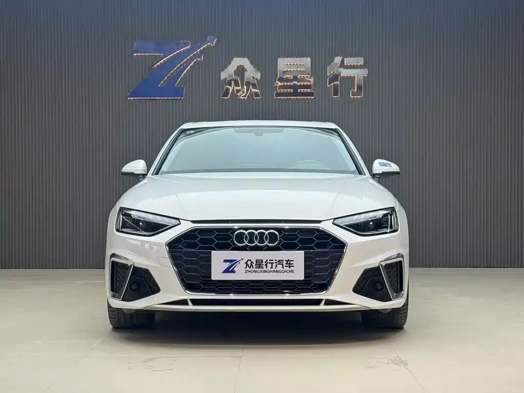 Audi A4L 2024 из CN, фото 3