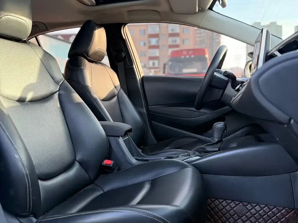 Toyota Corolla 2021 из CN, фото 9