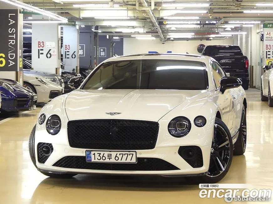 Bentley Continental 2023 из KR, фото 7