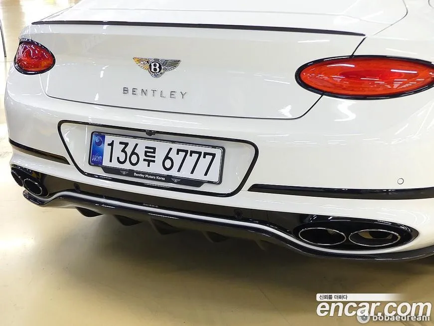 Bentley Continental 2023 из KR, фото 2