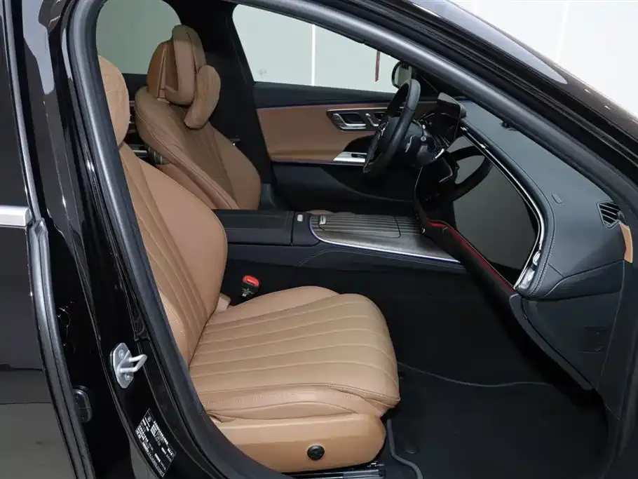 Mercedes-Benz E-Class 2025 из CN, фото 6