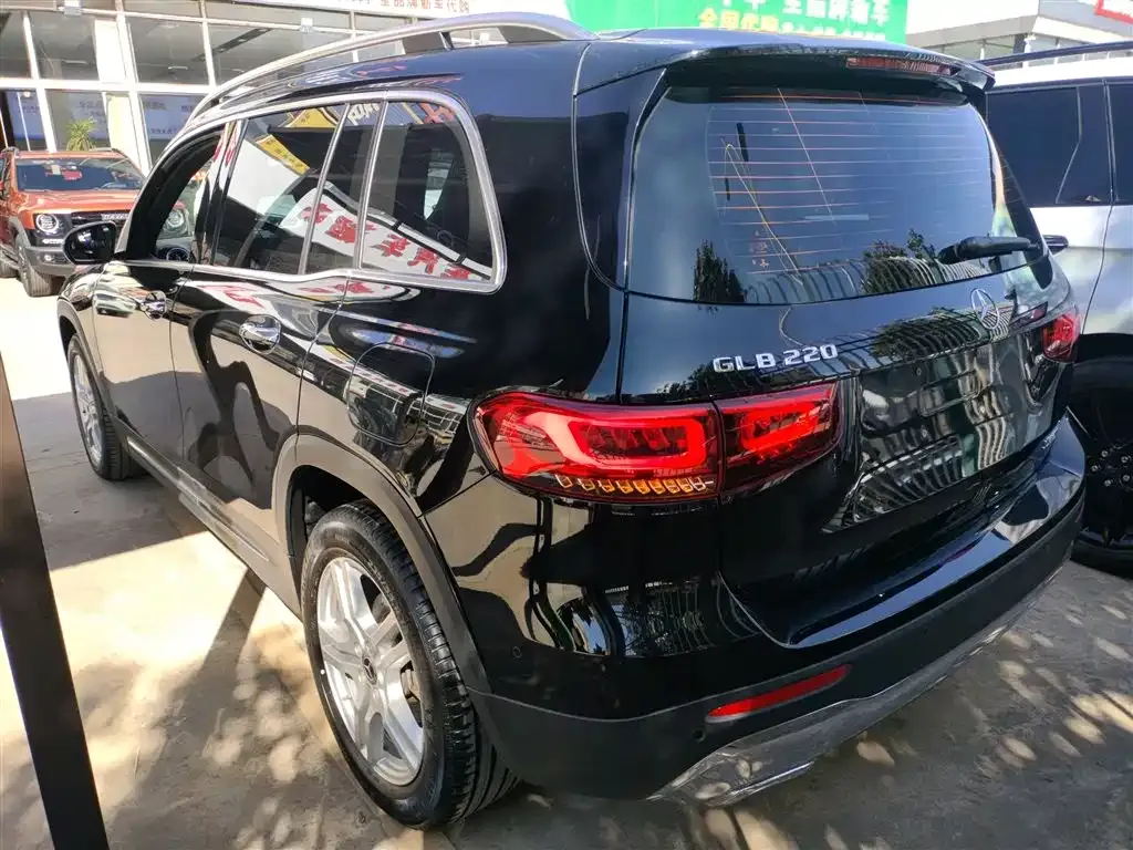 Mercedes-Benz GLB 2023 из CN, фото 7