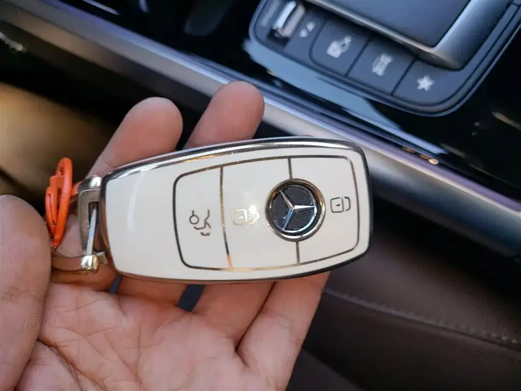 Mercedes-Benz GLB 2023 из CN, фото 2