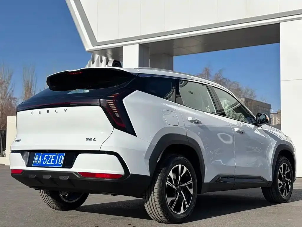 Geely Boyue L 2025 из CN, фото 2