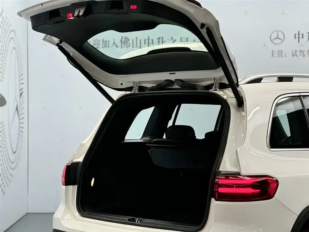 Mercedes-Benz GLB 2024 из CN, фото 2