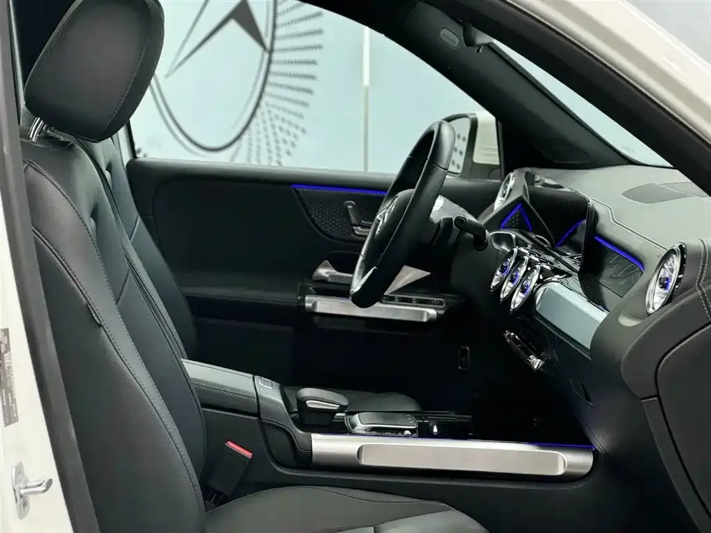 Mercedes-Benz GLB 2024 из CN, фото 7