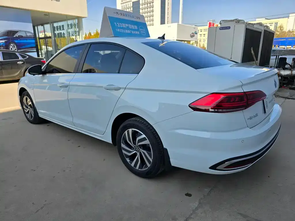 Volkswagen Bora 2024 из CN, фото 2