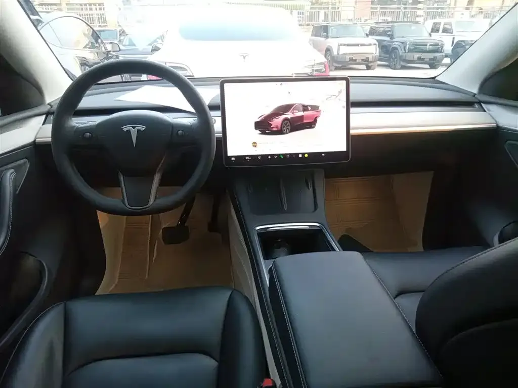 Tesla Model Y 2024 из CN, фото 3