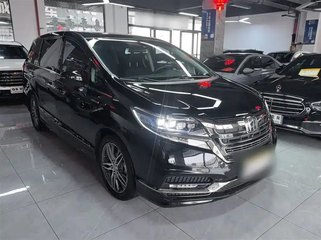 Honda Elysion 2021 из CN, фото 8
