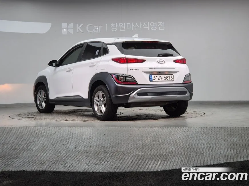 Hyundai Kona — фото 10