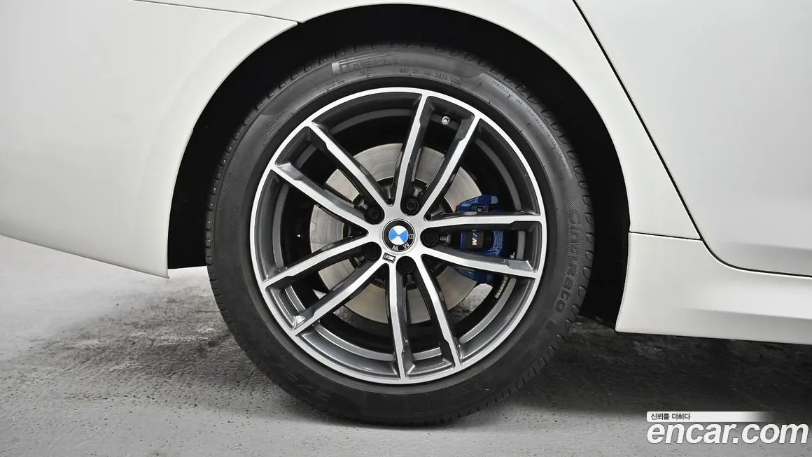 BMW 5-Series 2023 из KR, фото 7