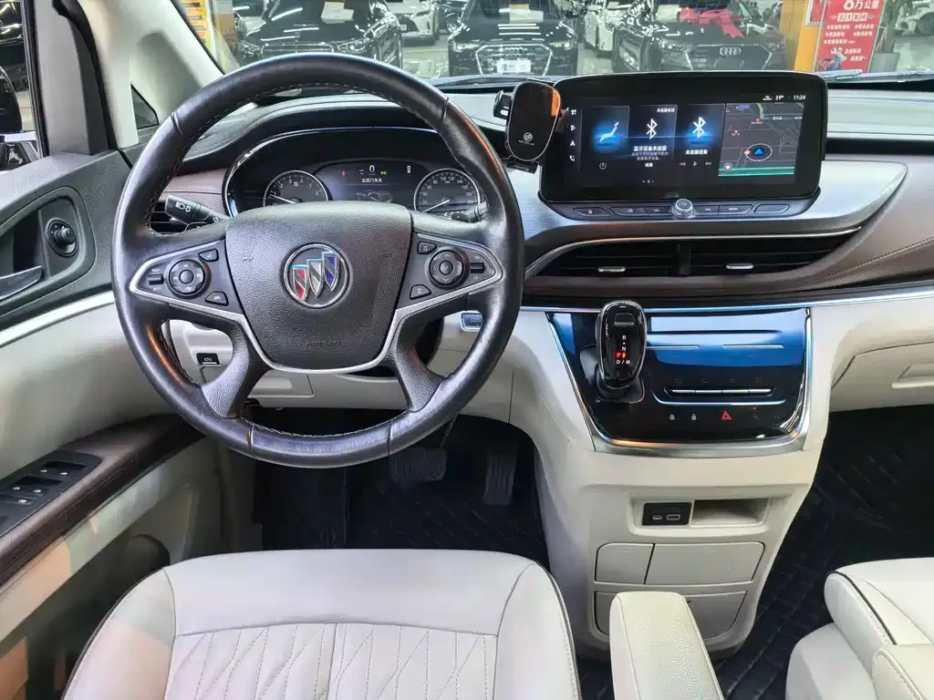 Buick GL8 2021 из CN, фото 4
