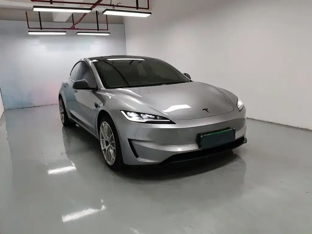 Tesla Model 3 2024 из CN, фото 5